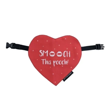 Naturally, mutts snoot this dog bandana