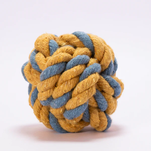 Skatrs Twisted Rope Chew Toy in the Shape of a Ball for Dogs and Cats Skatrs Twisted Rope Chew Toy in the Shape of a Ball for Dogs and Cats - Image 1